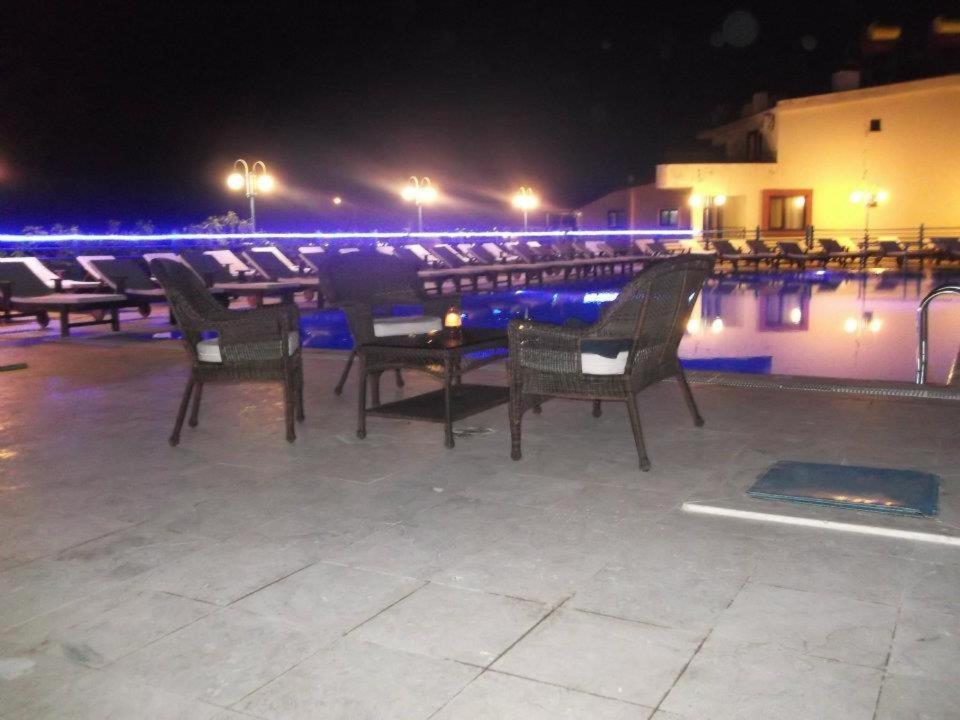 Sancar Kardia Hotel Дидим Екстериор снимка